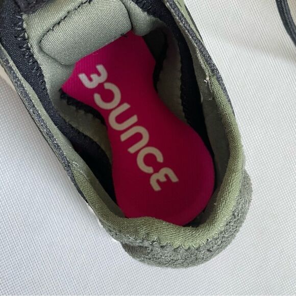 Adidas Run Lux Clima Vented Running Shoe Sneaker Womwn’s Size 6.5 EUC - Picture 7 of 11